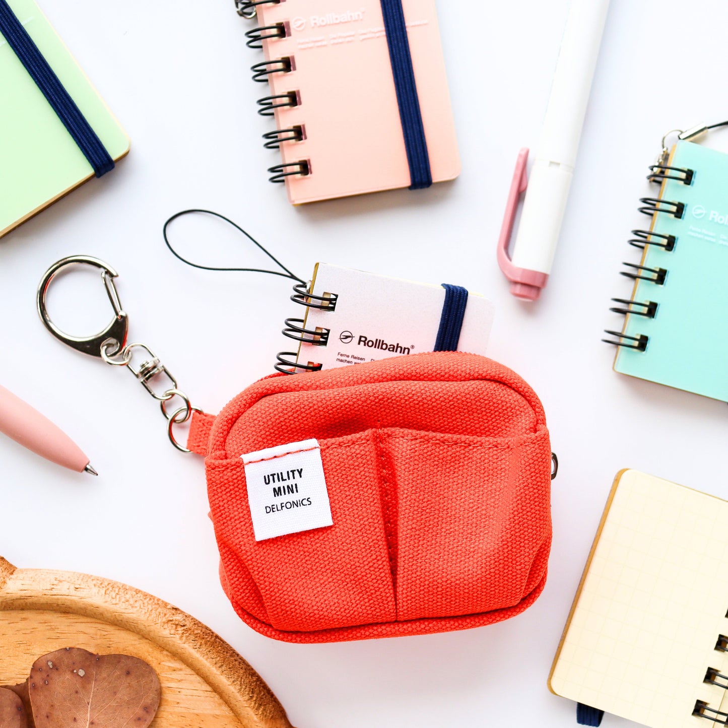Delfonics / Rollbahn Spiral Micro Notebook - Clear Pink