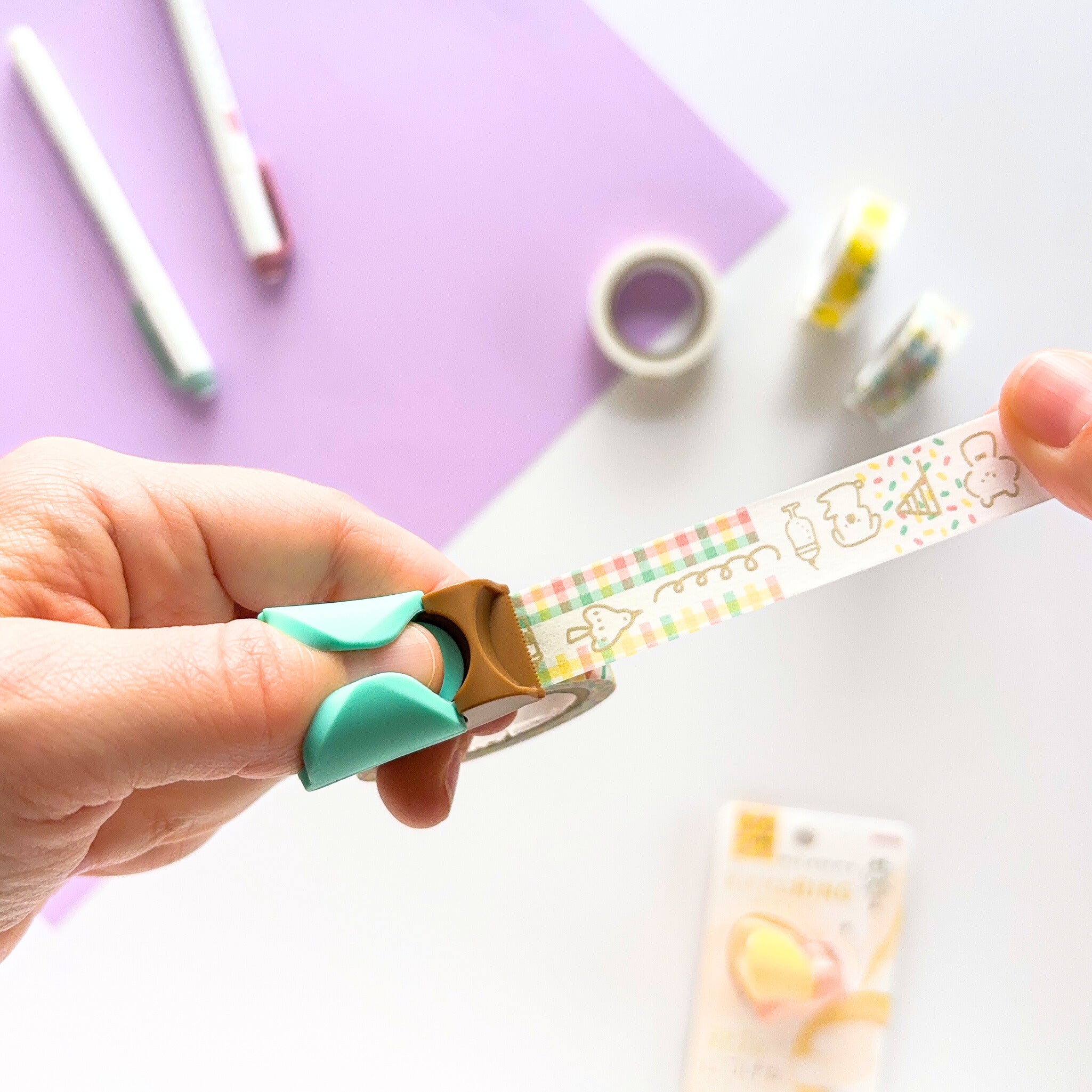 Limited Edition / Bird Tape Cutter - mizutama color (banana & strawberry)