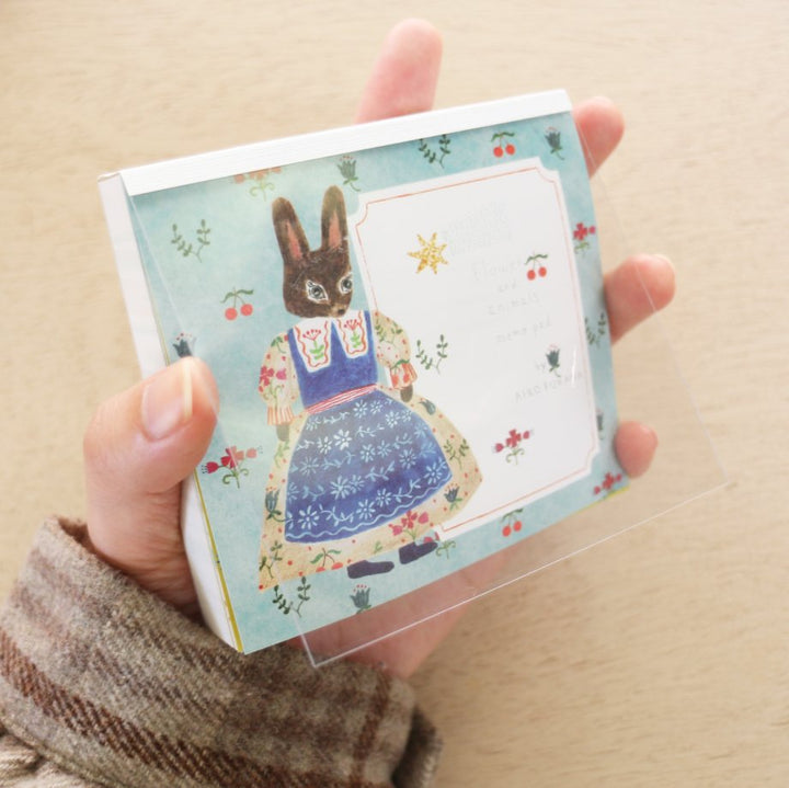 Aiko Fukawa Square Memo Pad - Flower and Animals