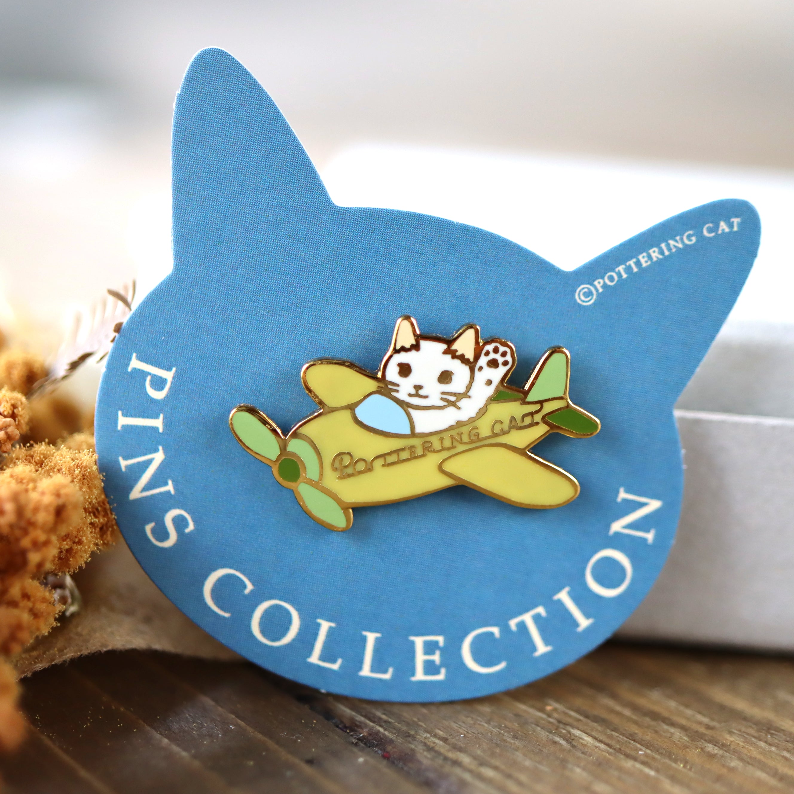 Pottering Cat / Cat Pin - Air Plane