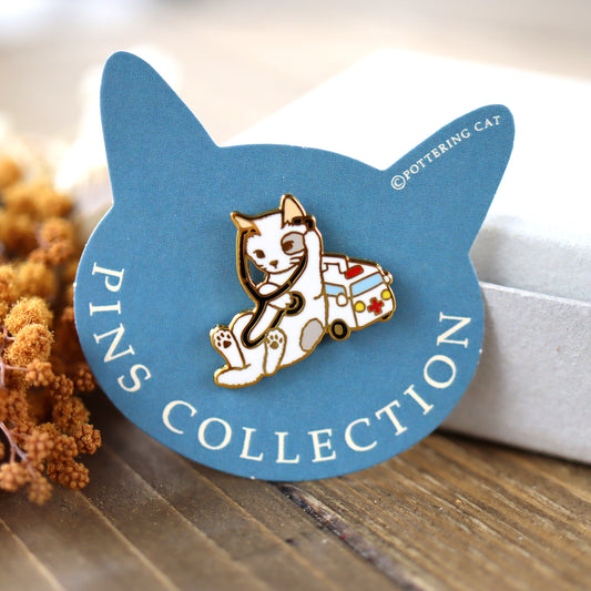 Pottering Cat / Cat Pin - Cat Doctor