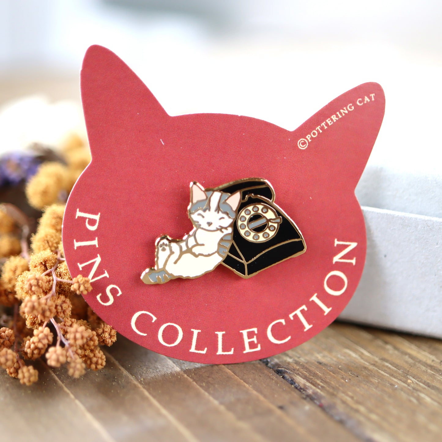Pottering Cat / Cat Pin - Waiting for a Call