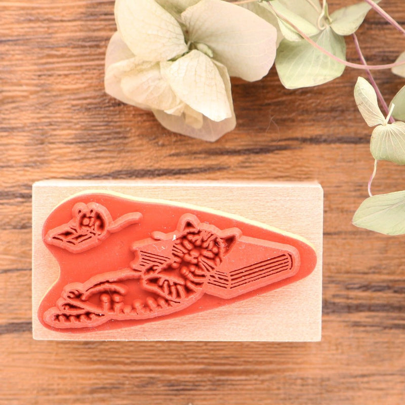 Cute Pottering Cat napping cat rubber stamp great for your letters and craft project.  Available at Cute Things from Japan.