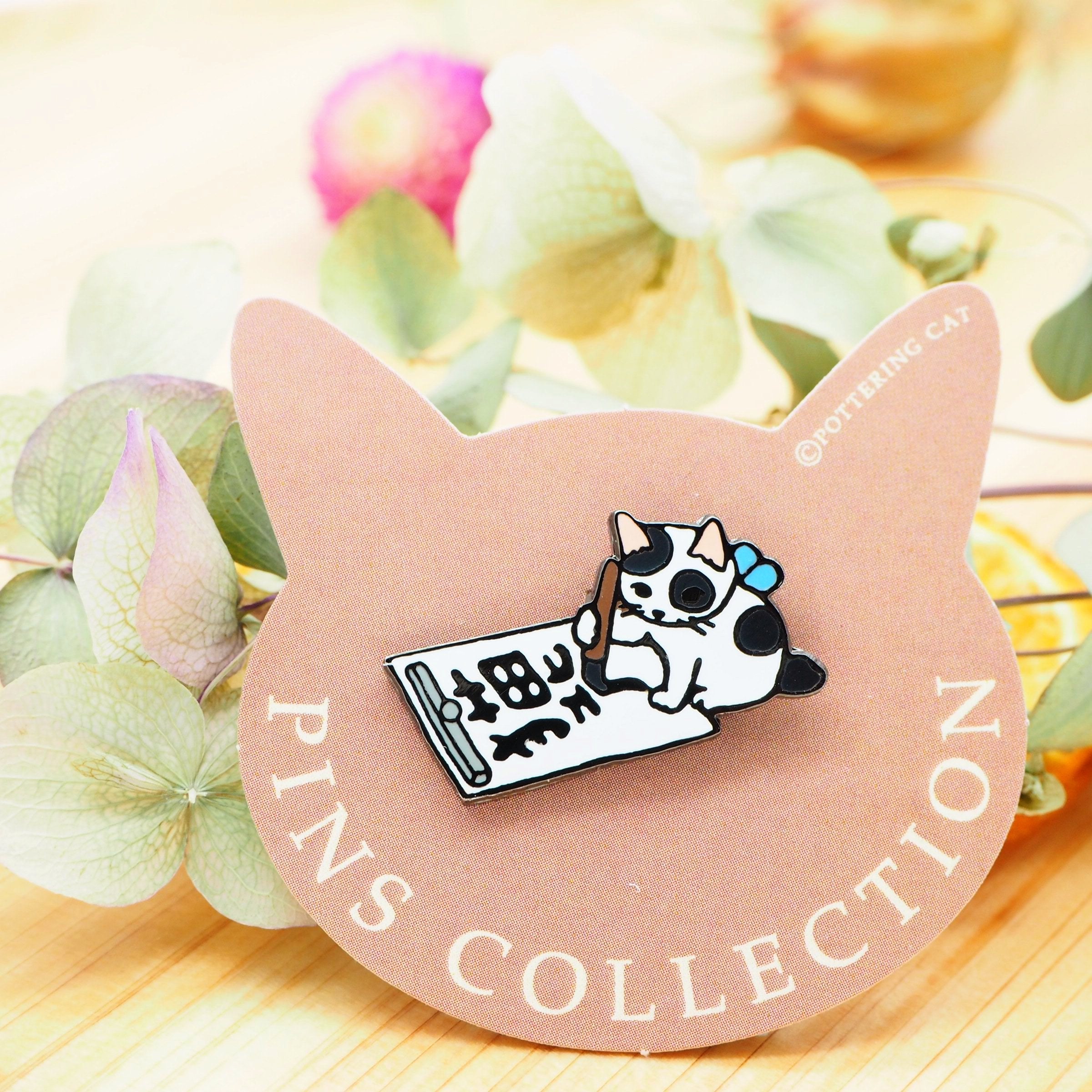Pottering Cat / Cat Pin - Calligraphy
