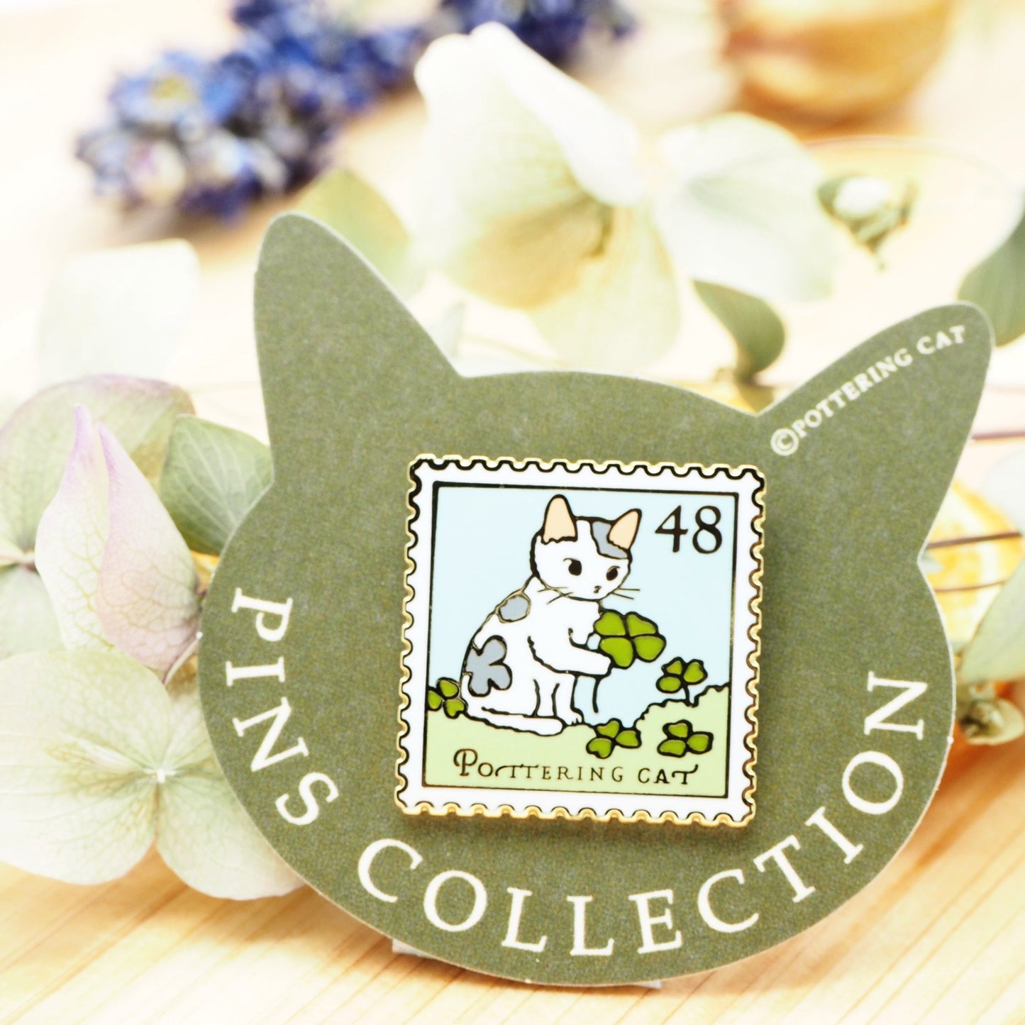 Pottering Cat Cat Pin - Clover