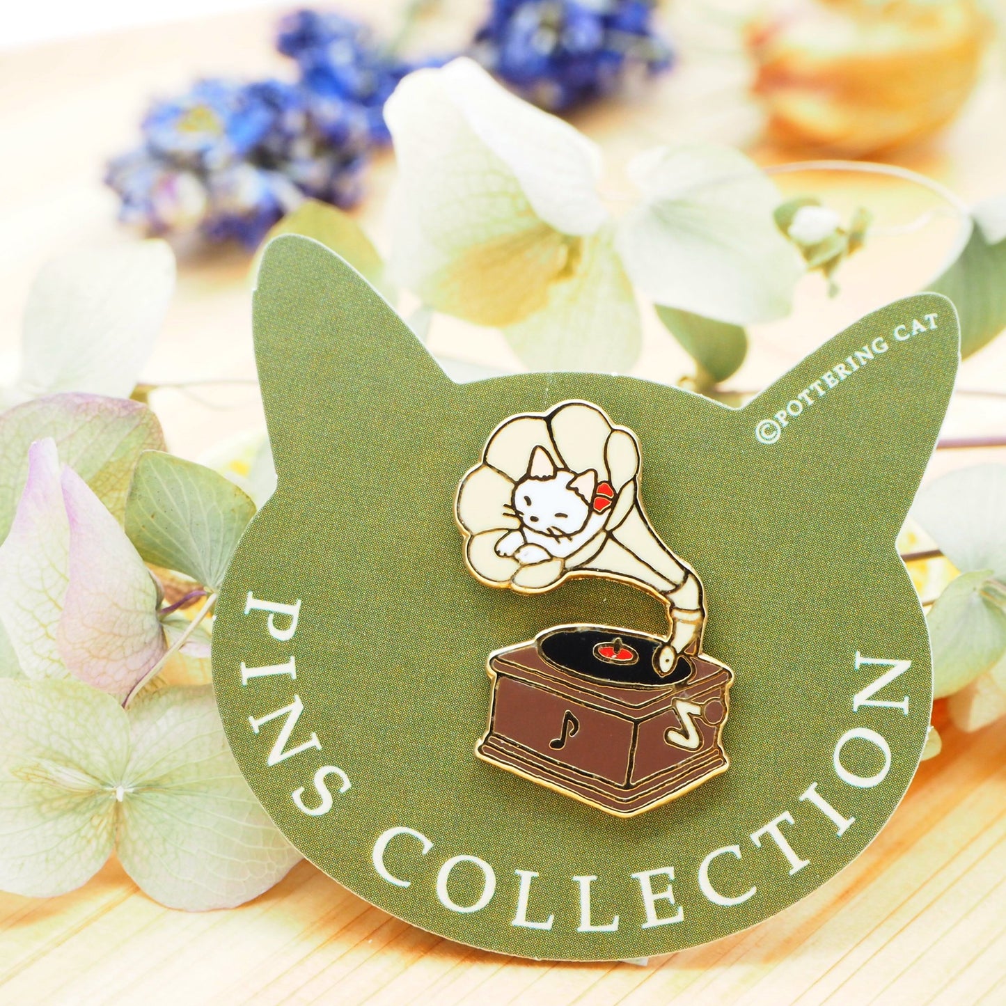 Pottering Cat Cat Pin - Music