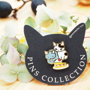 Pottering Cat / Cat Pin - Can we eat?